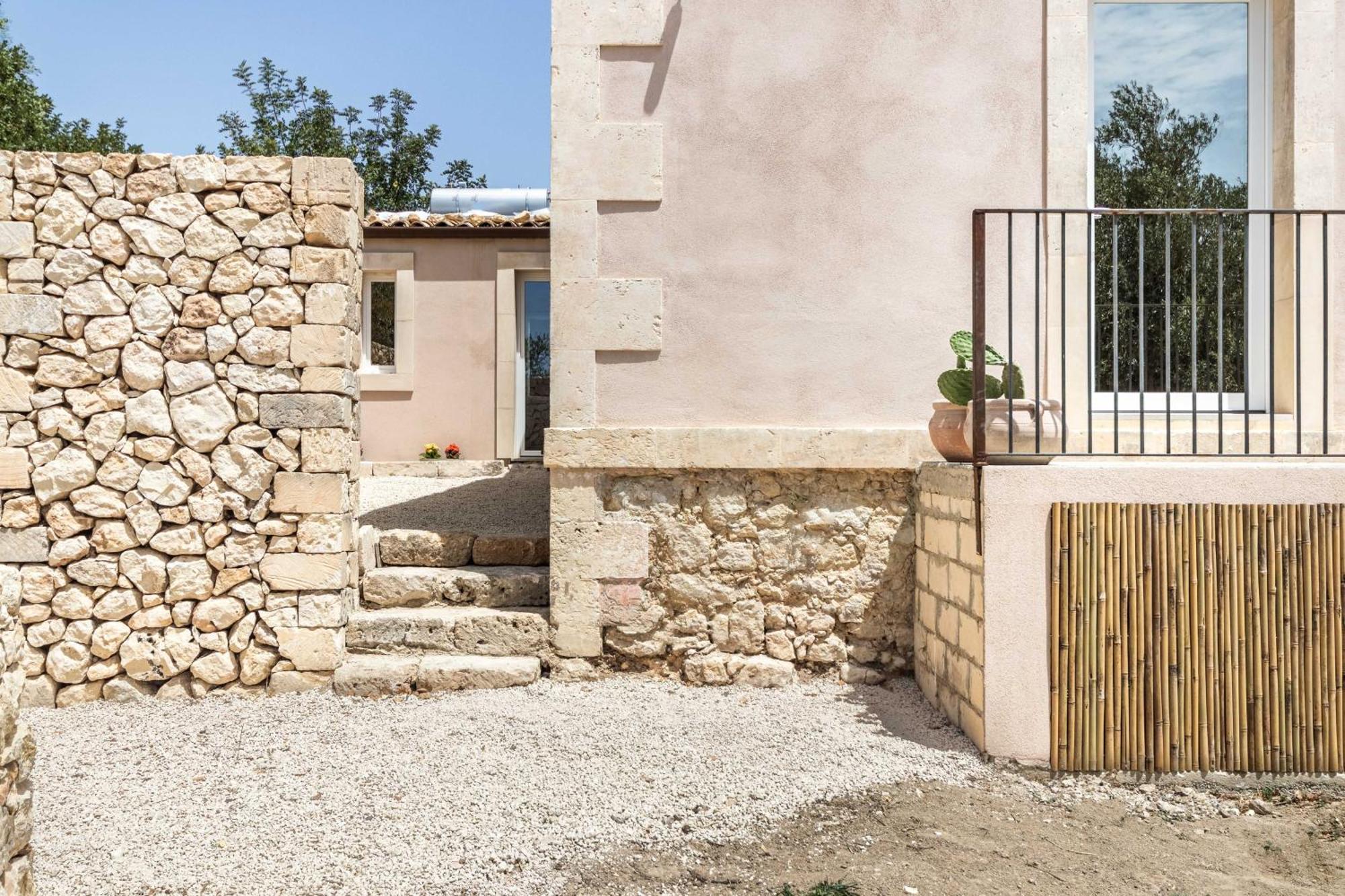 Casale Micale Villa โนโต ภายนอก รูปภาพ