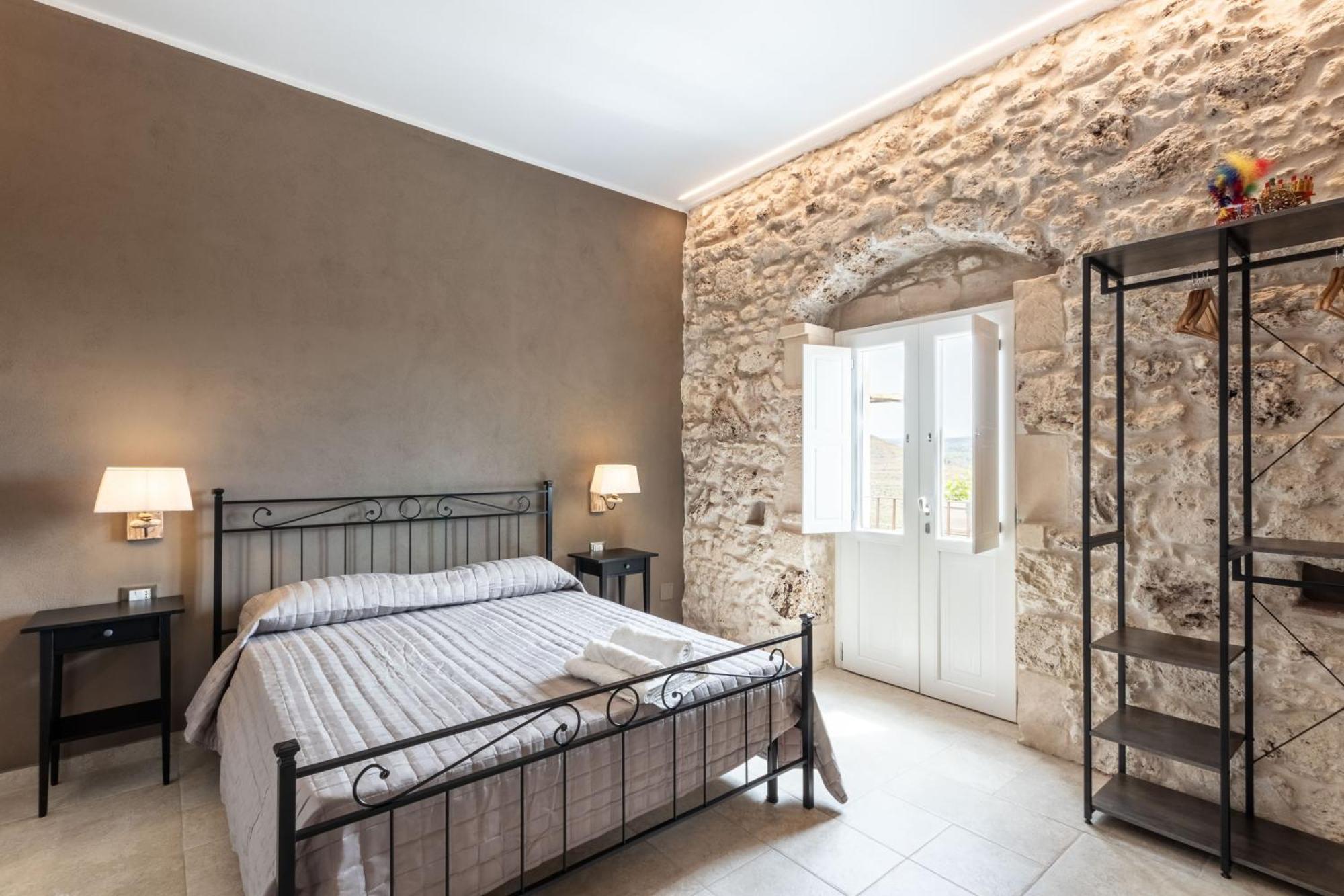 Casale Micale Villa โนโต ภายนอก รูปภาพ